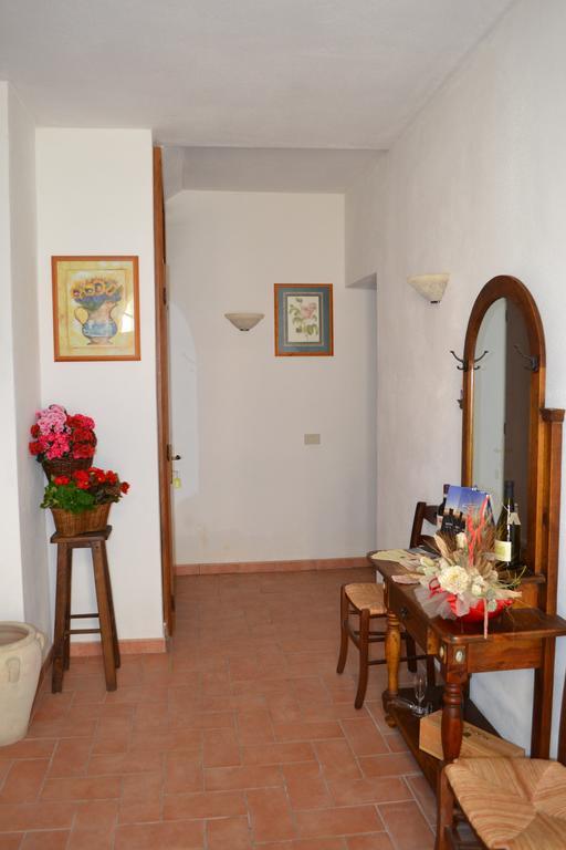 Villa Santa Maria Montalcino Szoba fotó