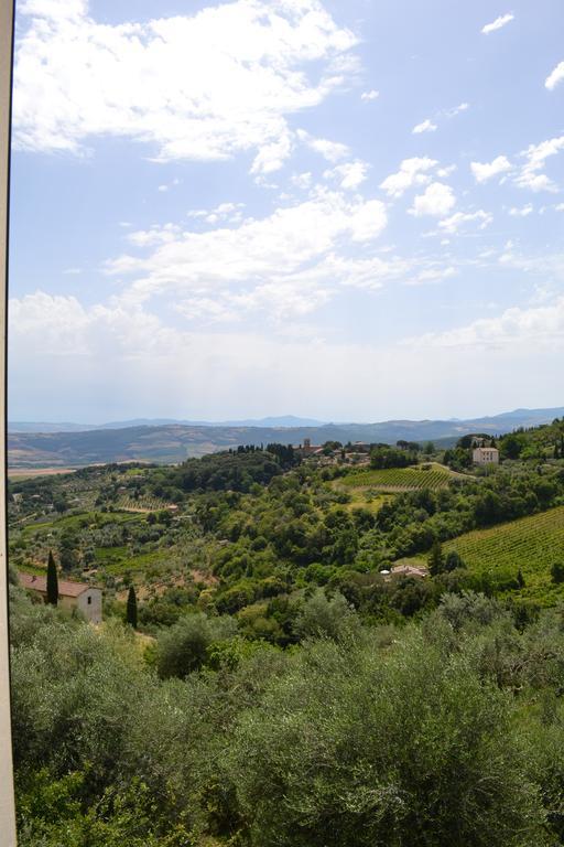 Villa Santa Maria Montalcino Szoba fotó